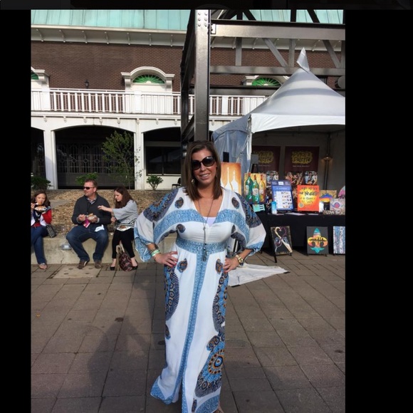 Meet the Posher - Picture 3 of 7